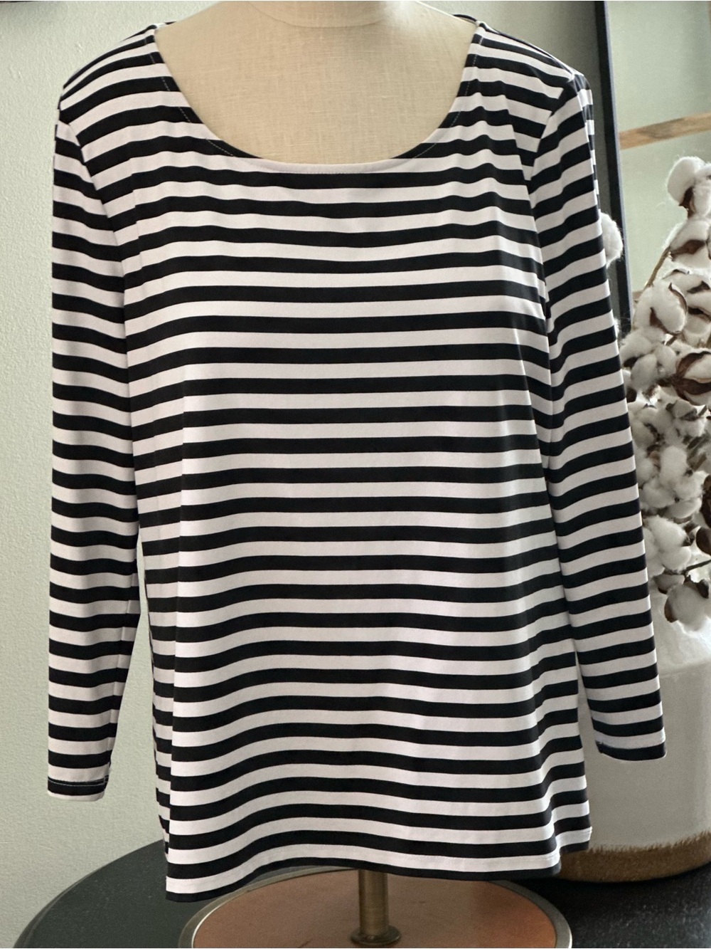 Talbots Super Soft Knit Black and White Striped Long Sleeve Tee -L